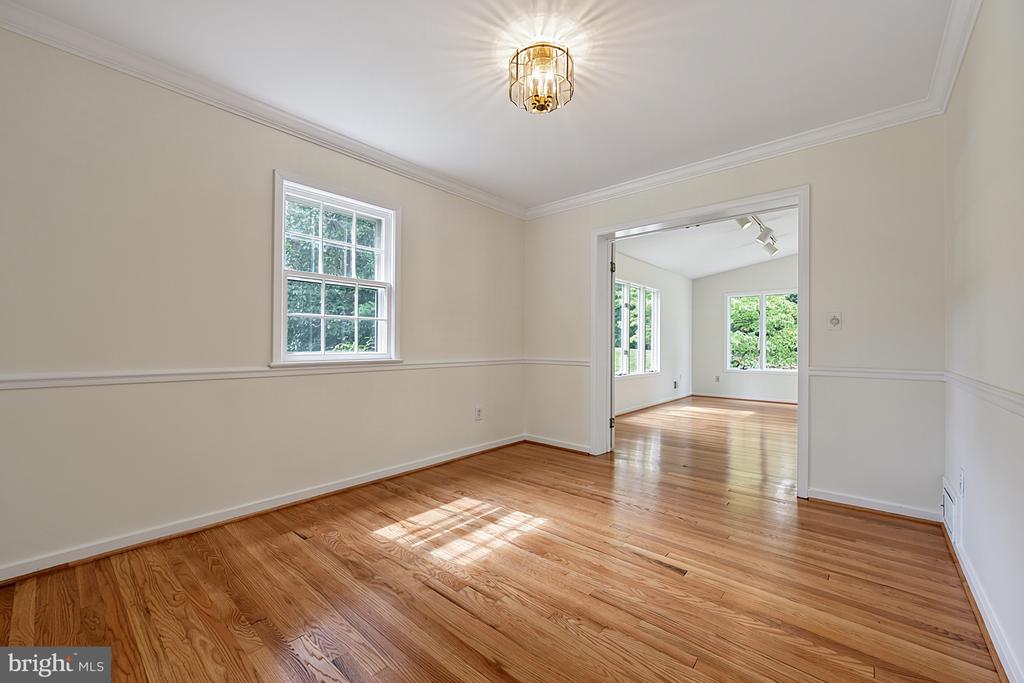 1308 WAKE FOREST DRIVE