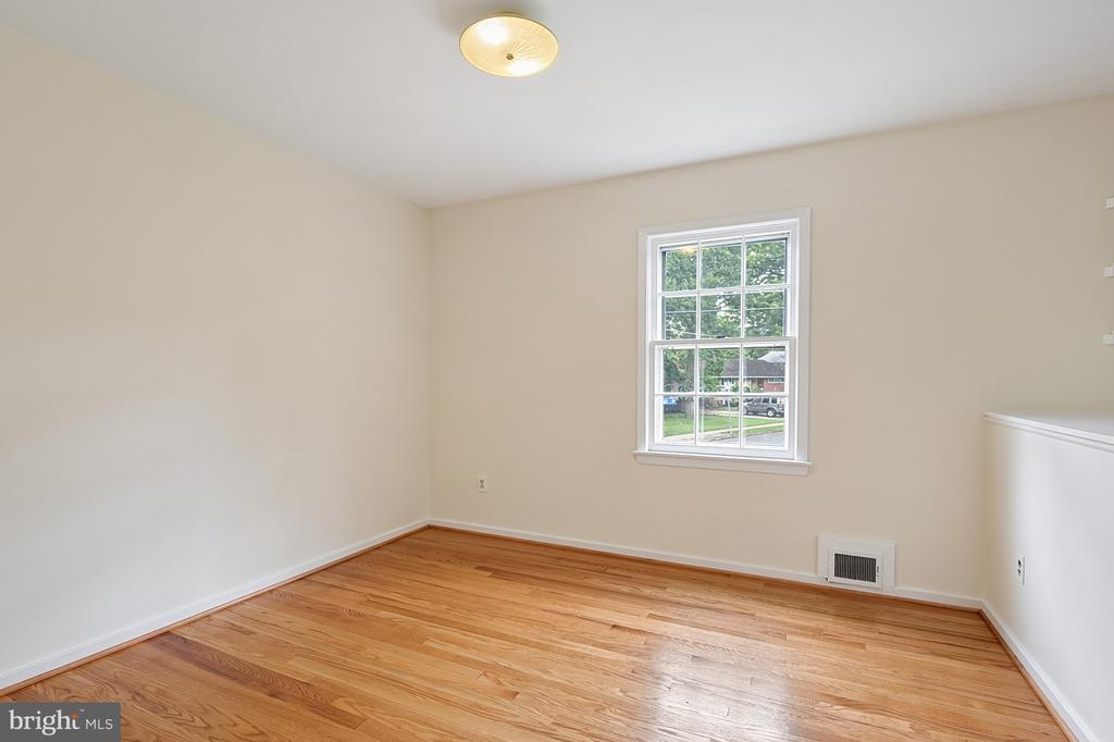 1308 WAKE FOREST DRIVE