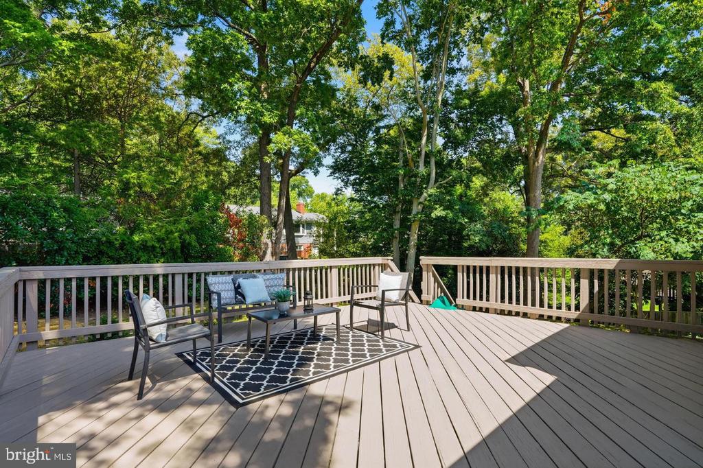 8410 BOUND BROOK LANE