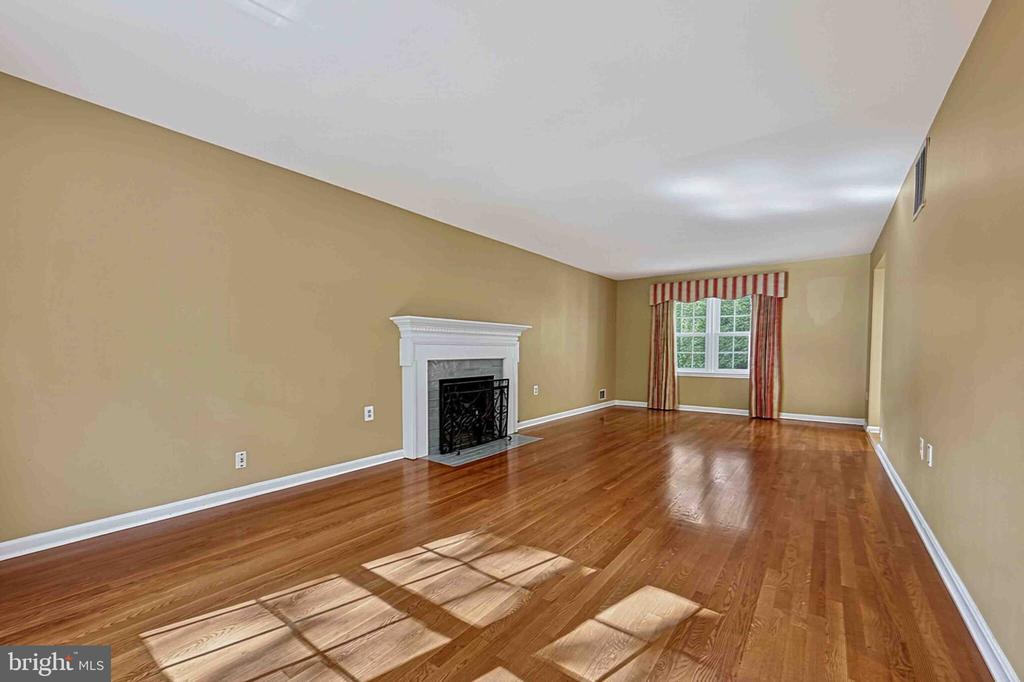 5124 CLINTON ROAD