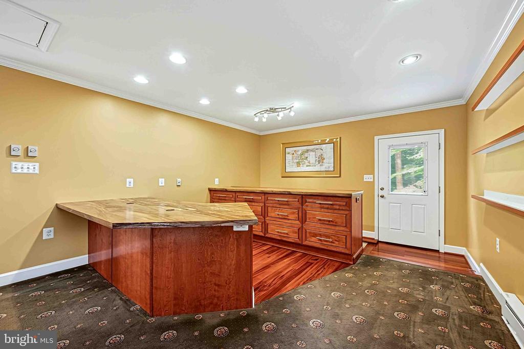 5124 CLINTON ROAD