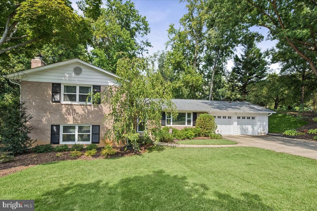 4000 MAVIS COURT