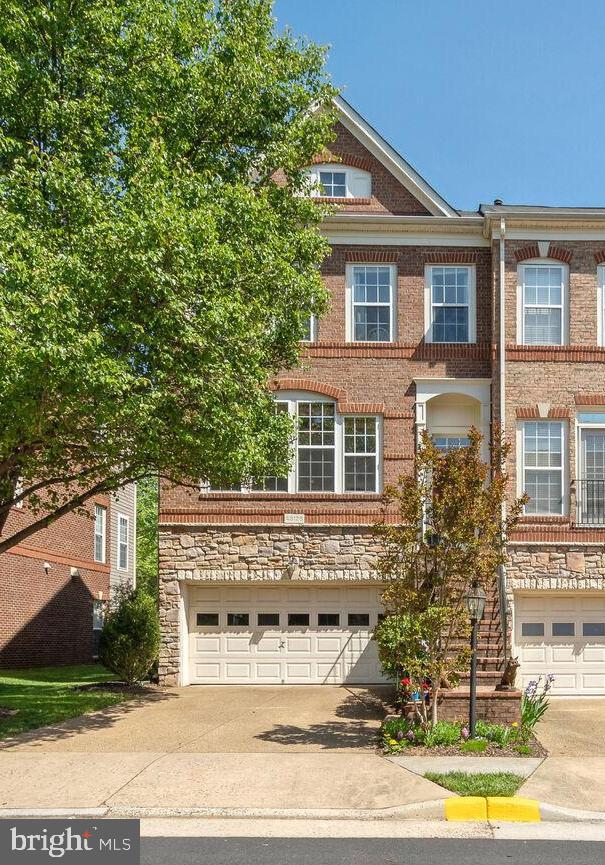 43126 CROSSWIND TERRACE