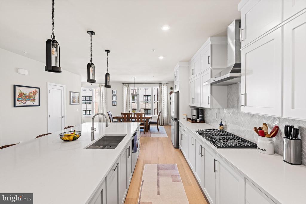 43511 MADISON SPRINGS TERRACE