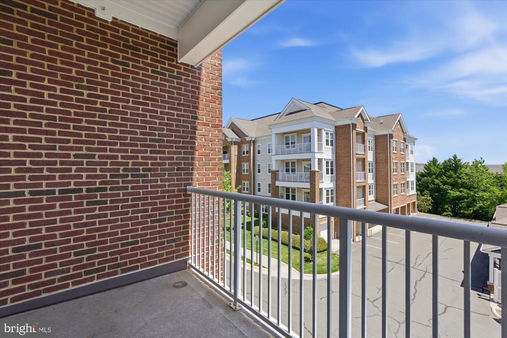20650 HOPE SPRING TERRACE 301