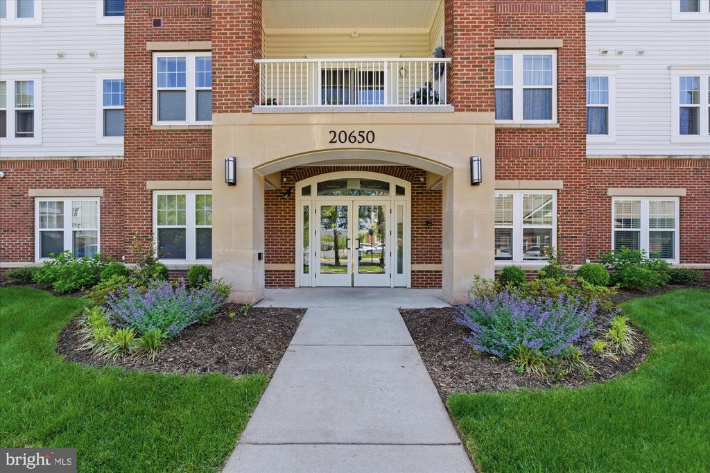 20650 HOPE SPRING TERRACE 301