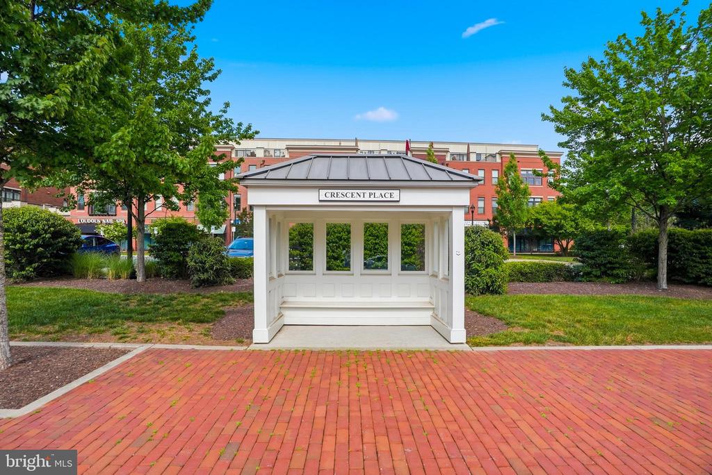 232 BLUEMONT BRANCH TERRACE SE