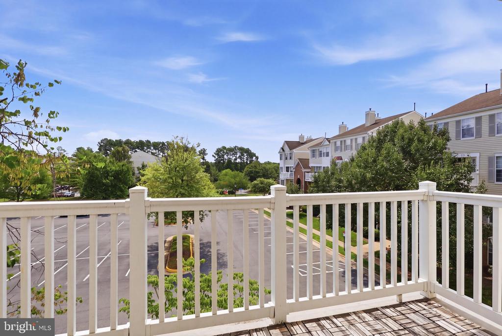 21833 BALDWIN SQUARE Unit: 300