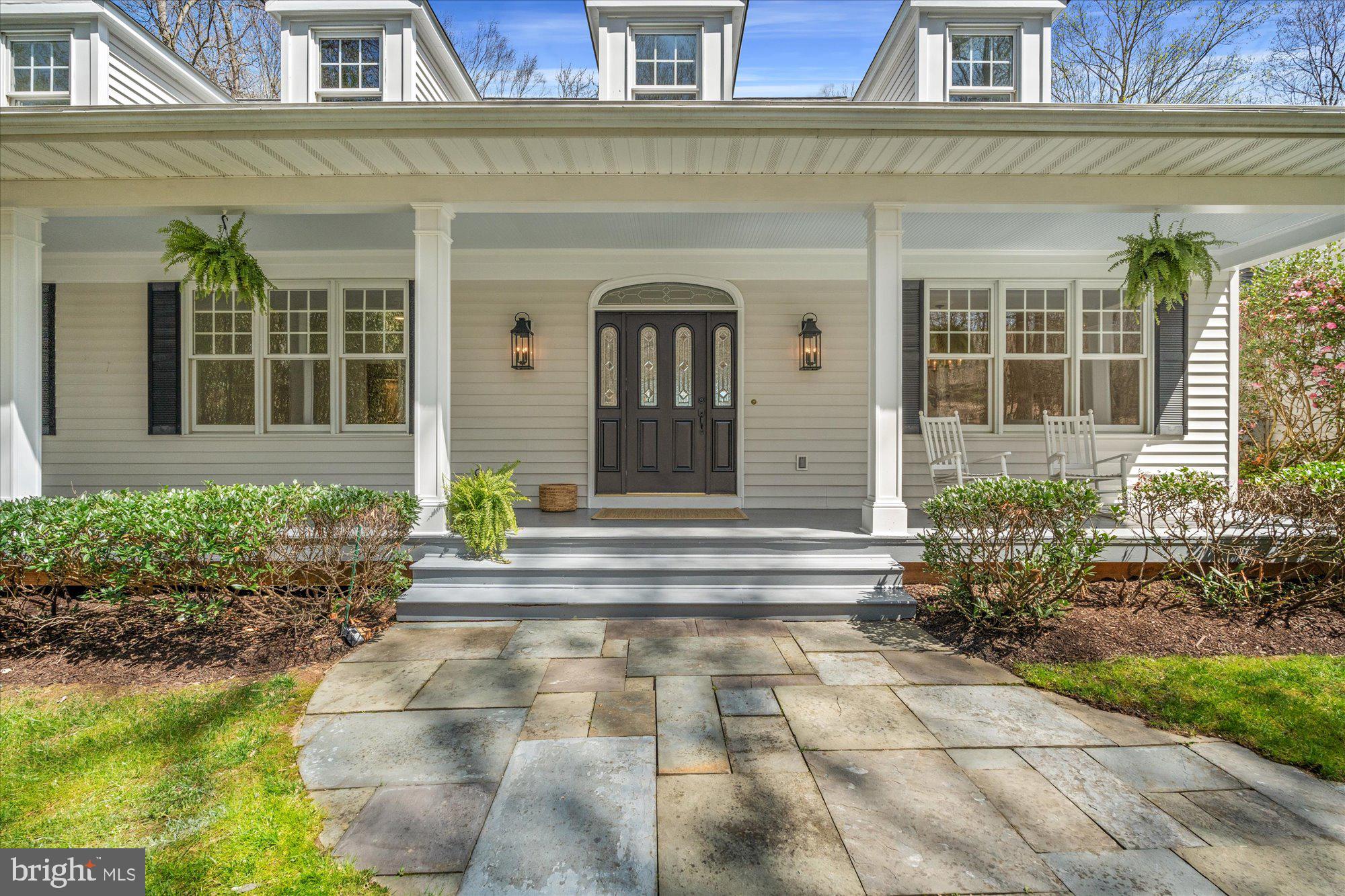 11419 OCCOQUAN OAKS LANE