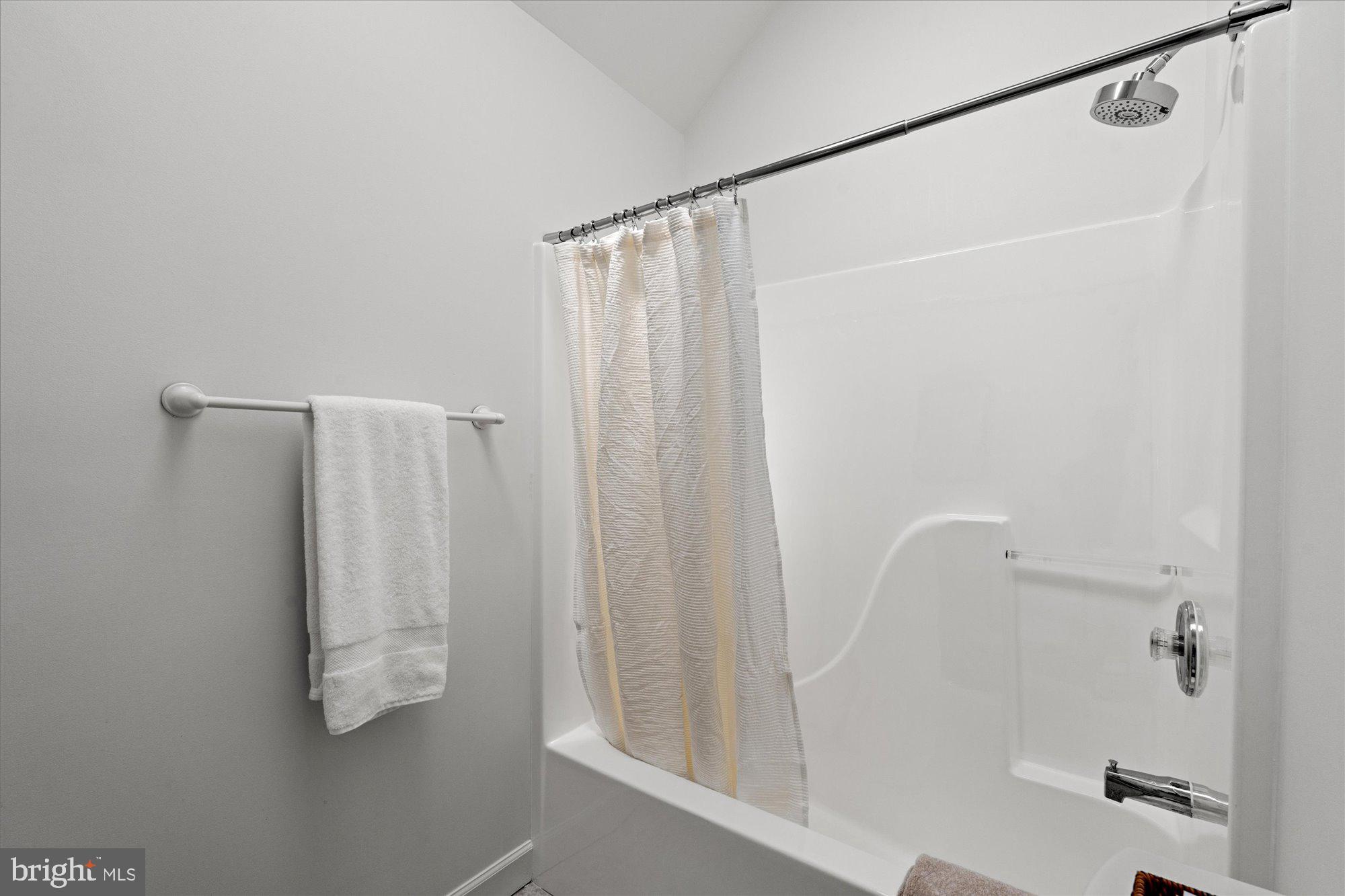 11419 OCCOQUAN OAKS LANE