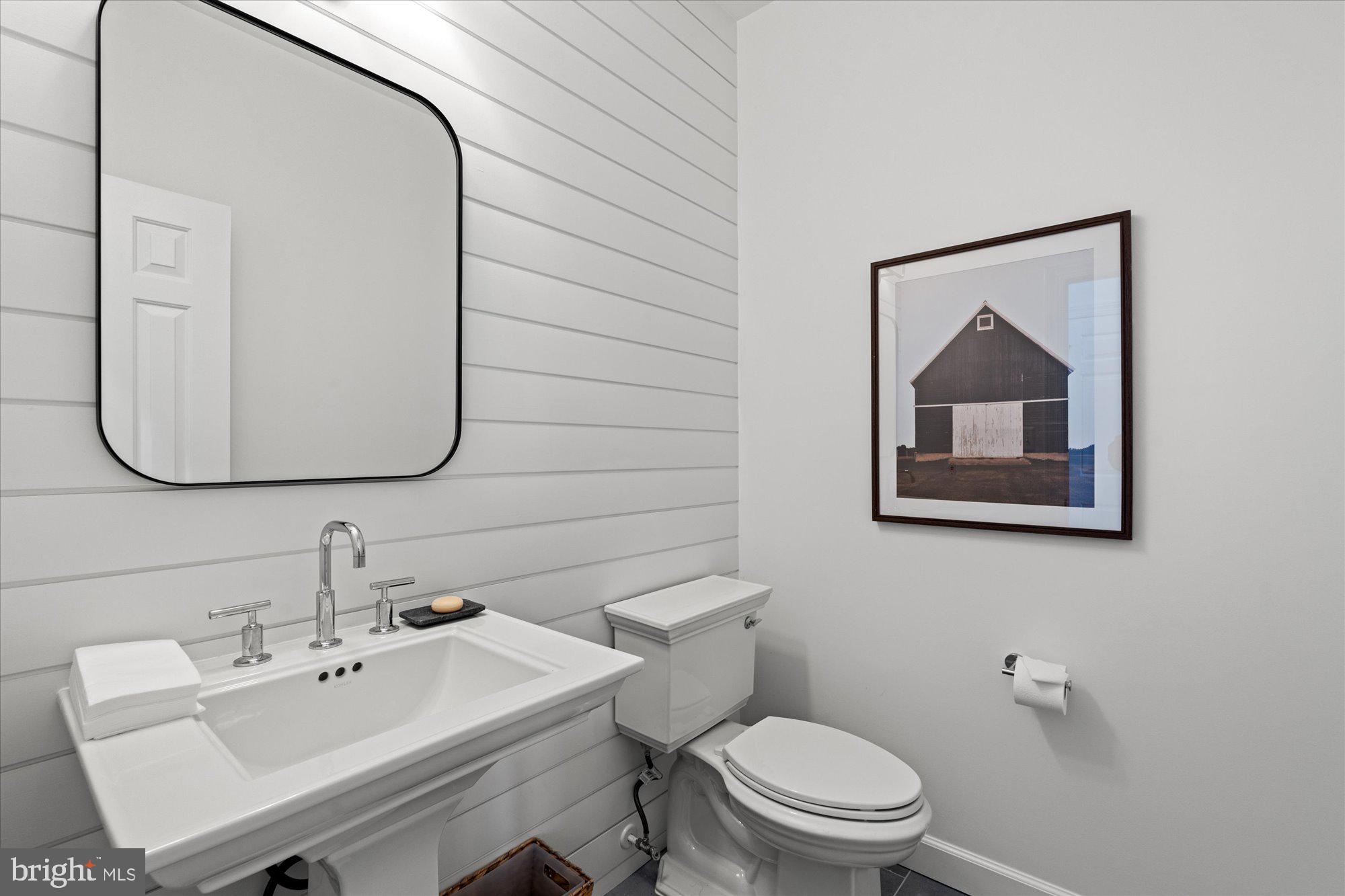 11419 OCCOQUAN OAKS LANE