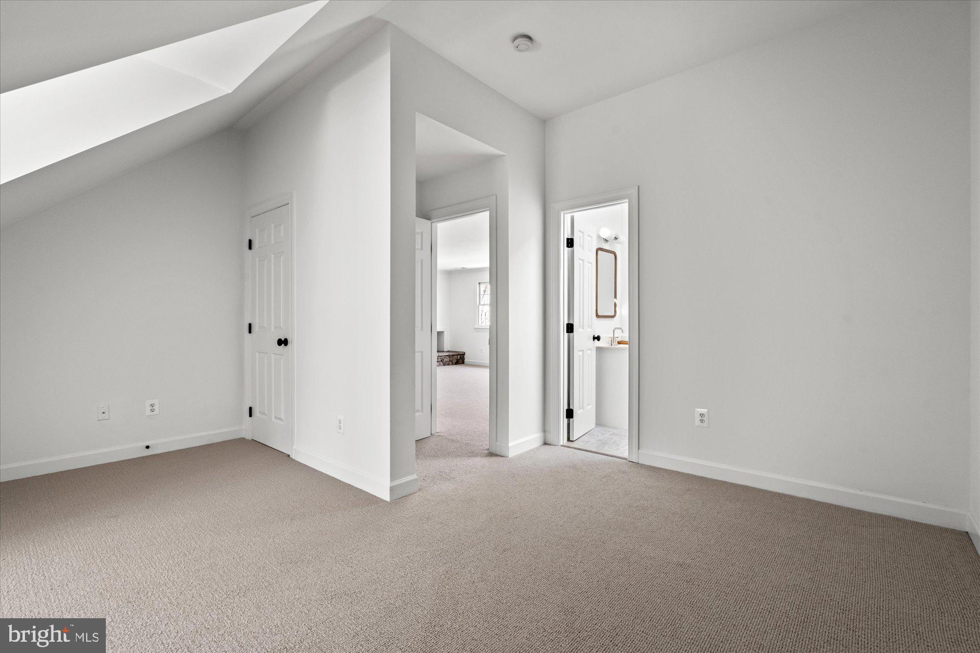 11419 OCCOQUAN OAKS LANE