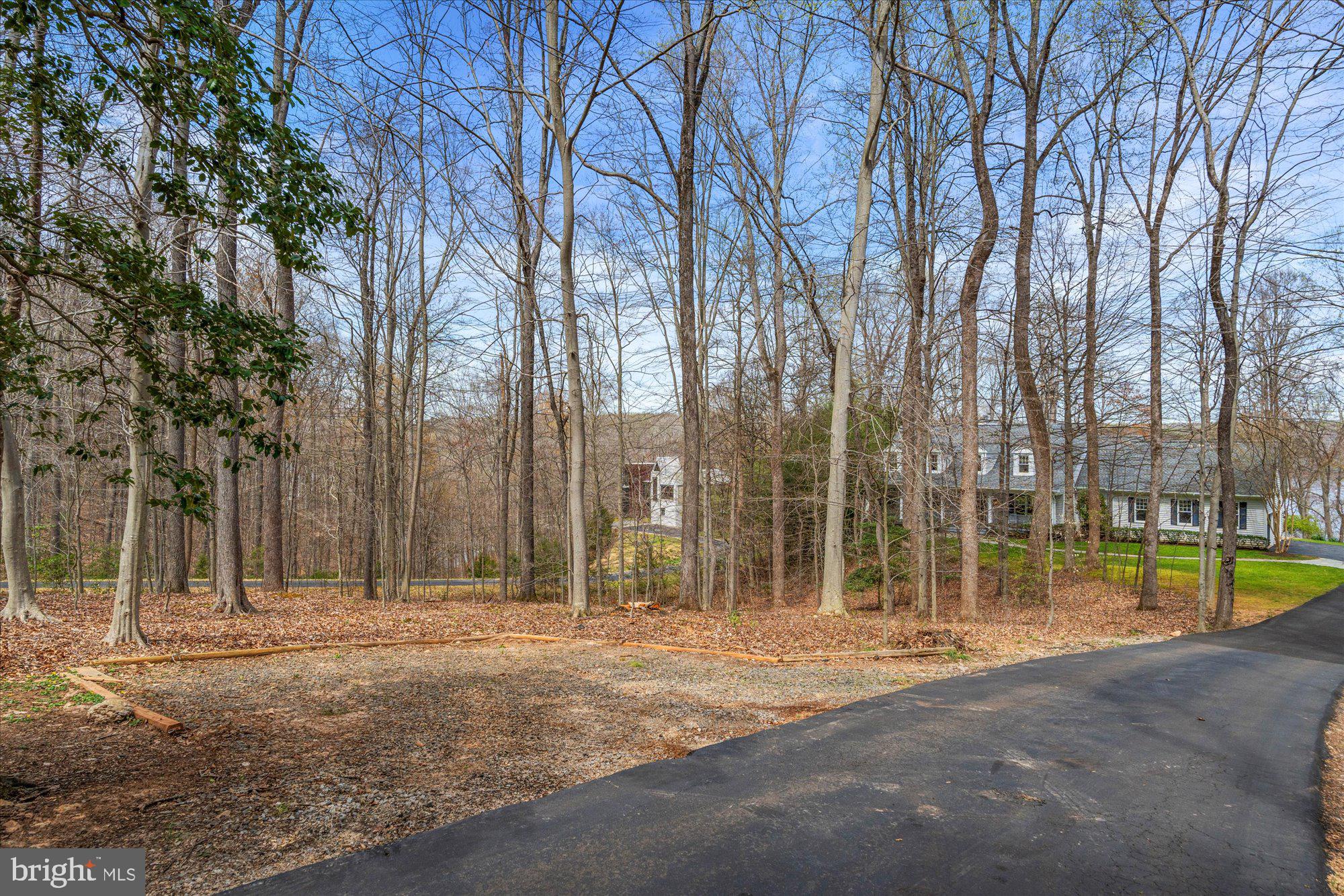 11419 OCCOQUAN OAKS LANE