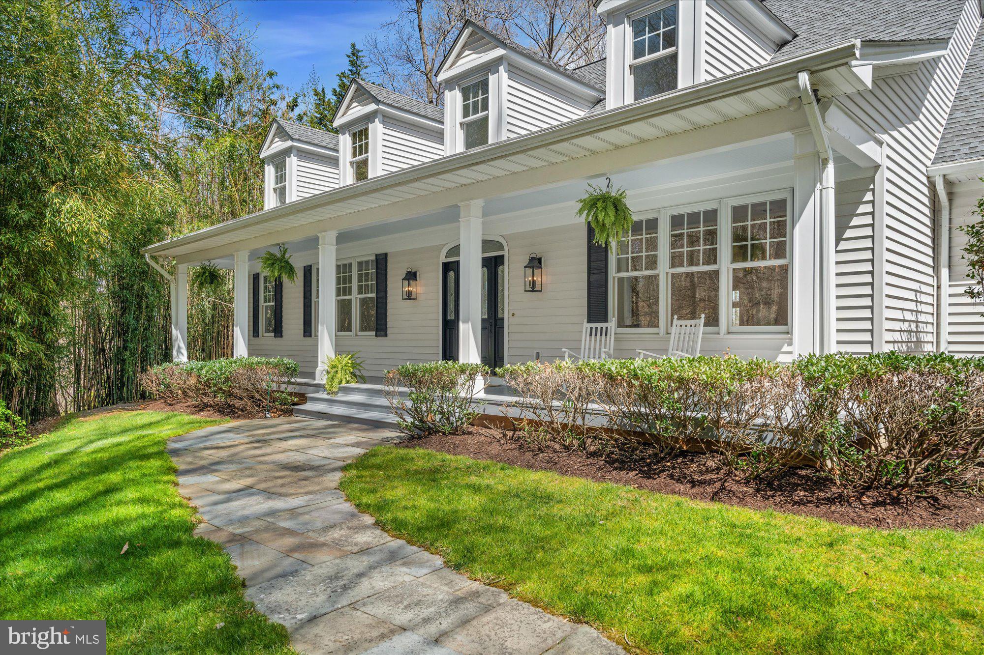 11419 OCCOQUAN OAKS LANE