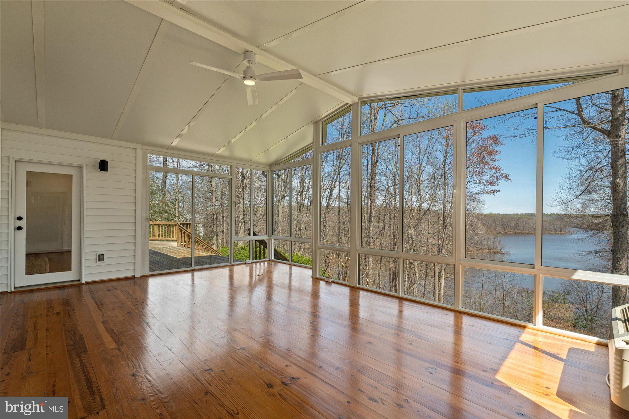 11419 OCCOQUAN OAKS LANE