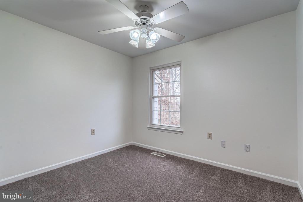 11809 GOLDEN EAGLE COURT