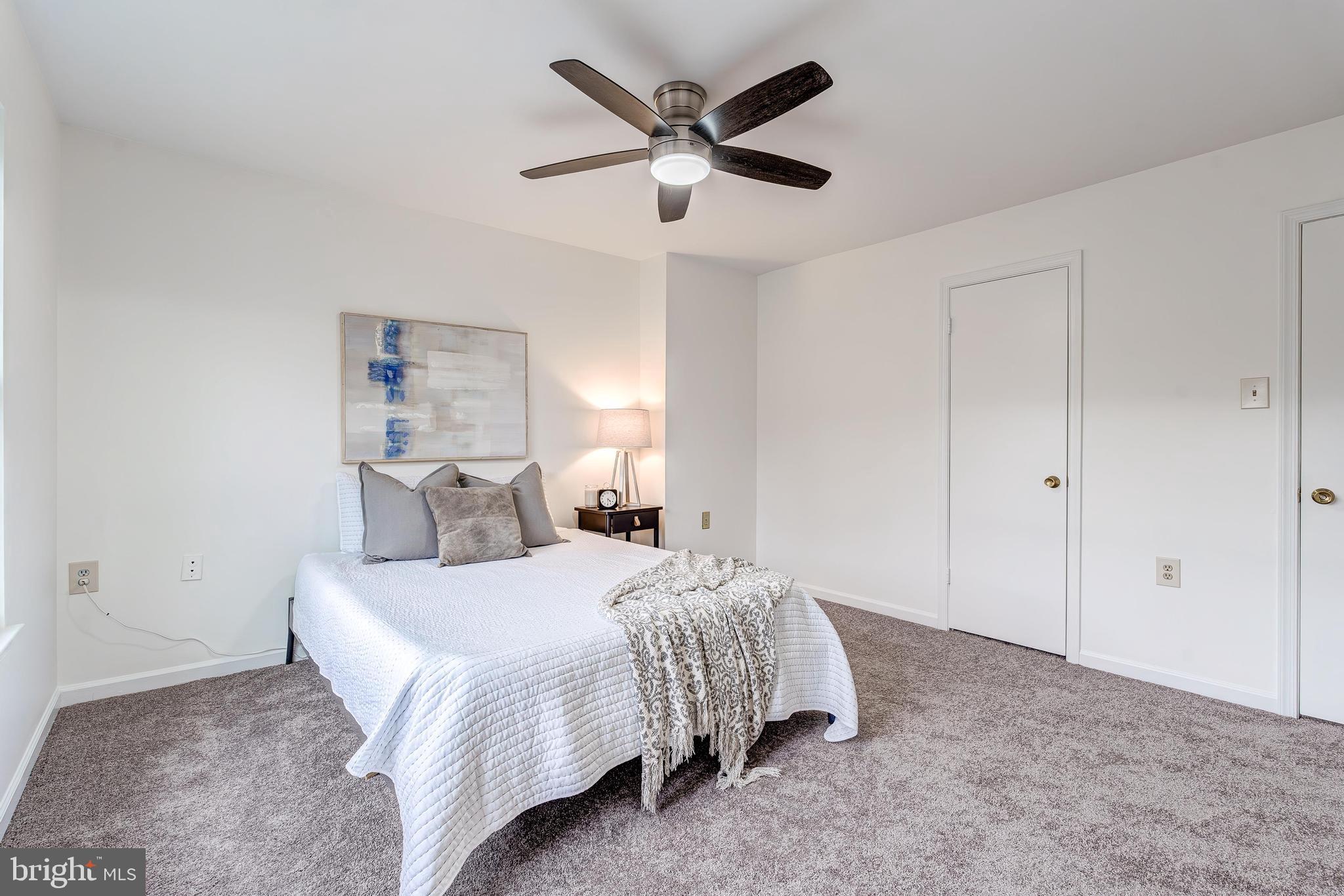 11809 GOLDEN EAGLE COURT