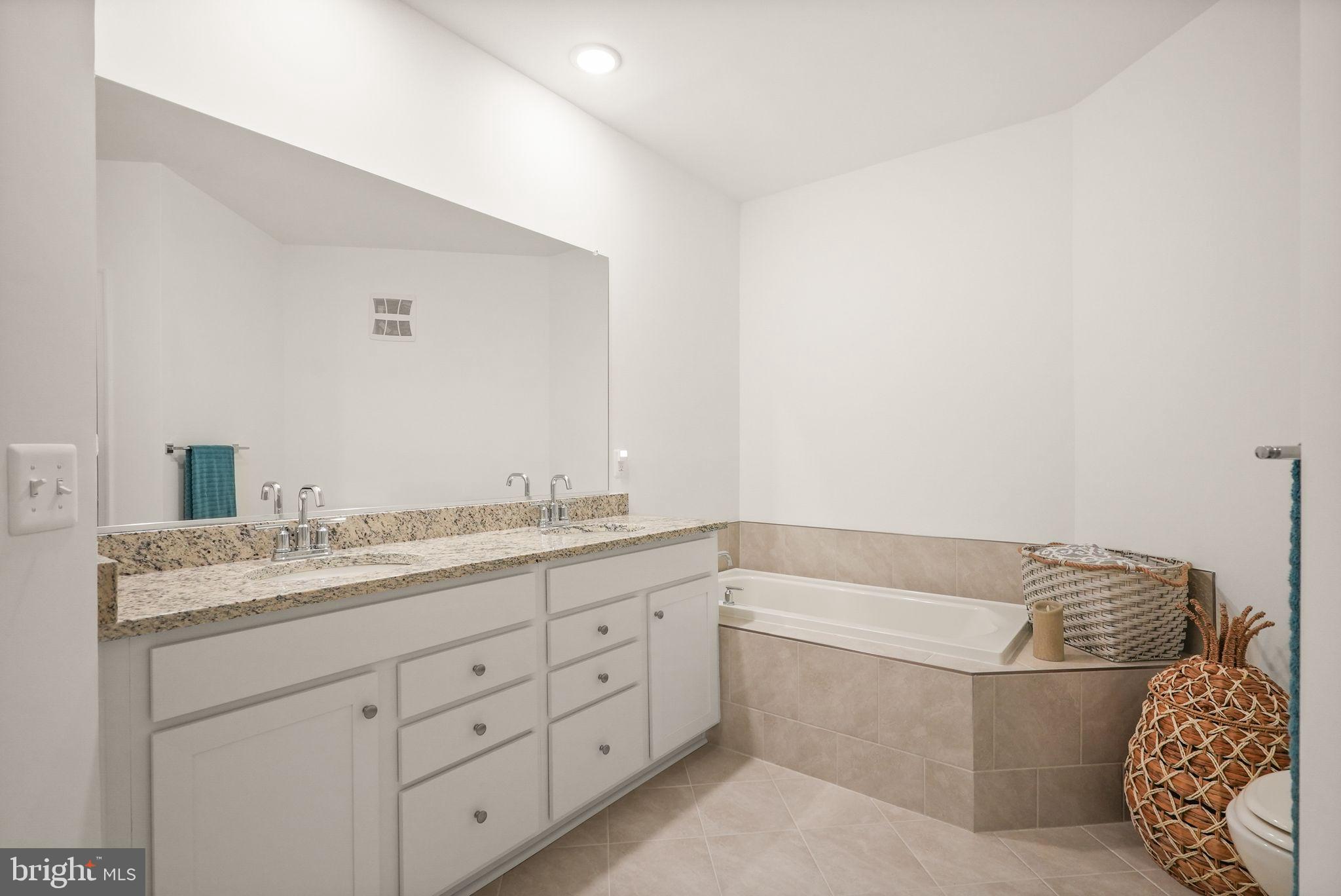 13950 ENGLEFIELD DRIVE 3202