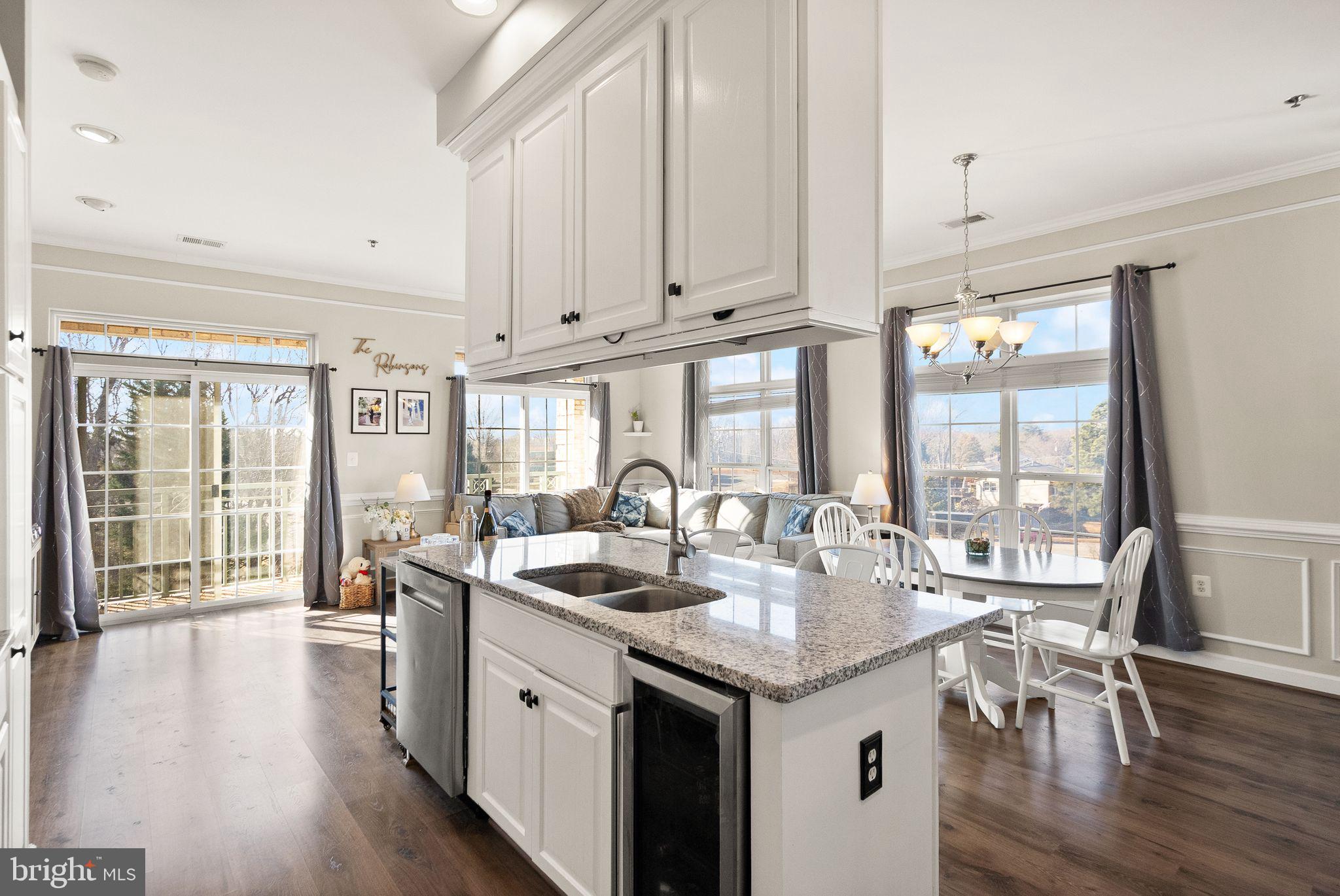 810 BELMONT BAY DRIVE 201