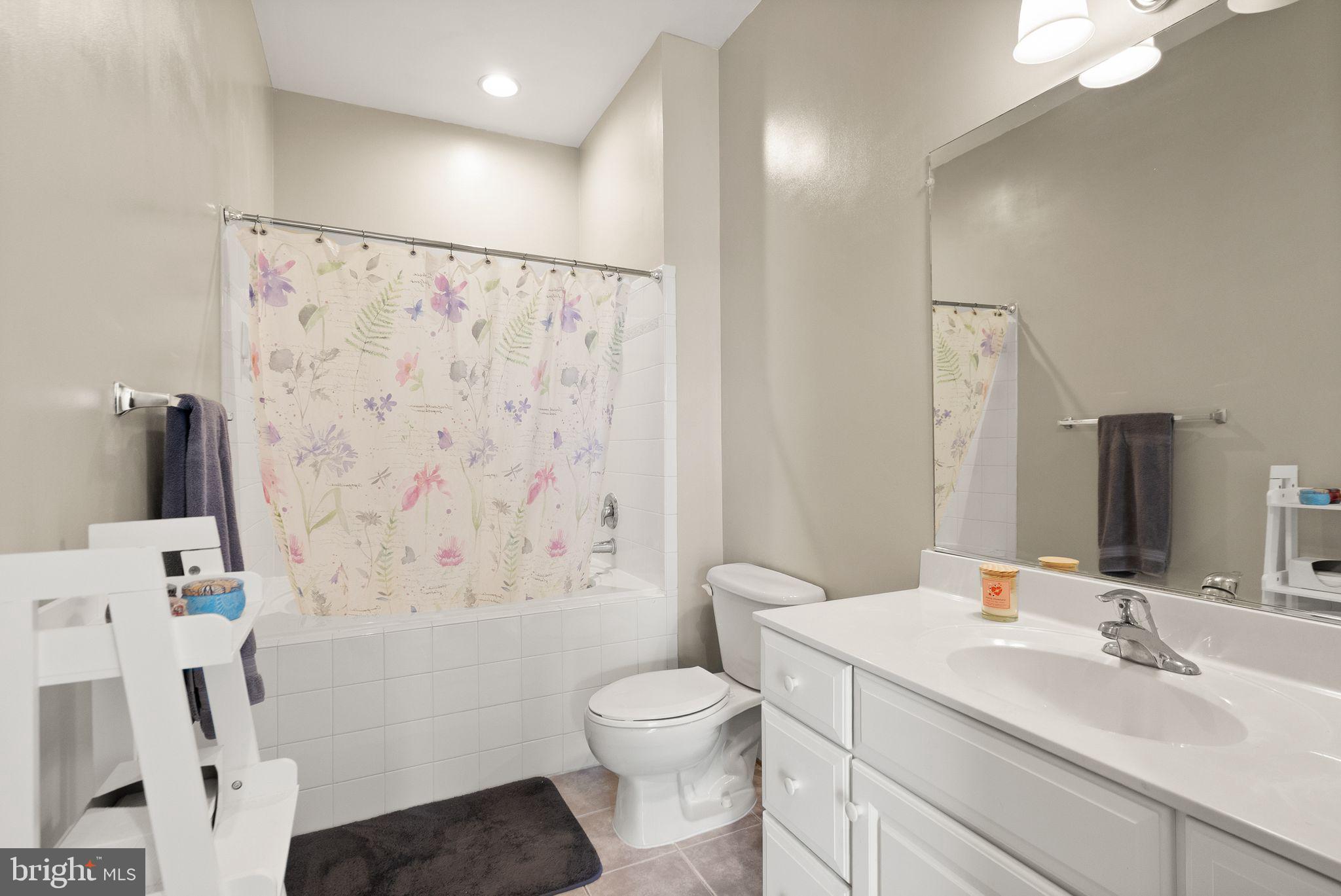 810 BELMONT BAY DRIVE 201