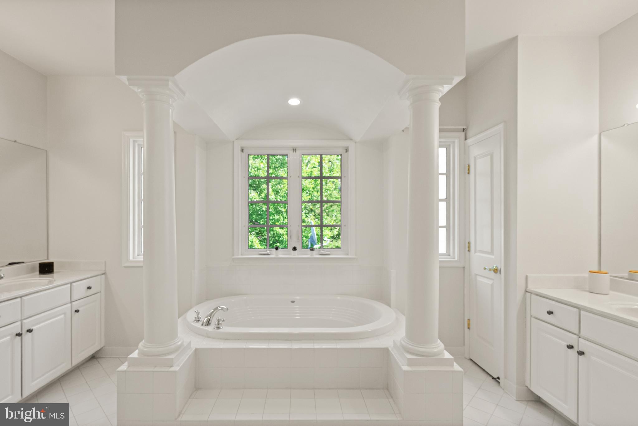 14119 BANEBERRY CIRCLE