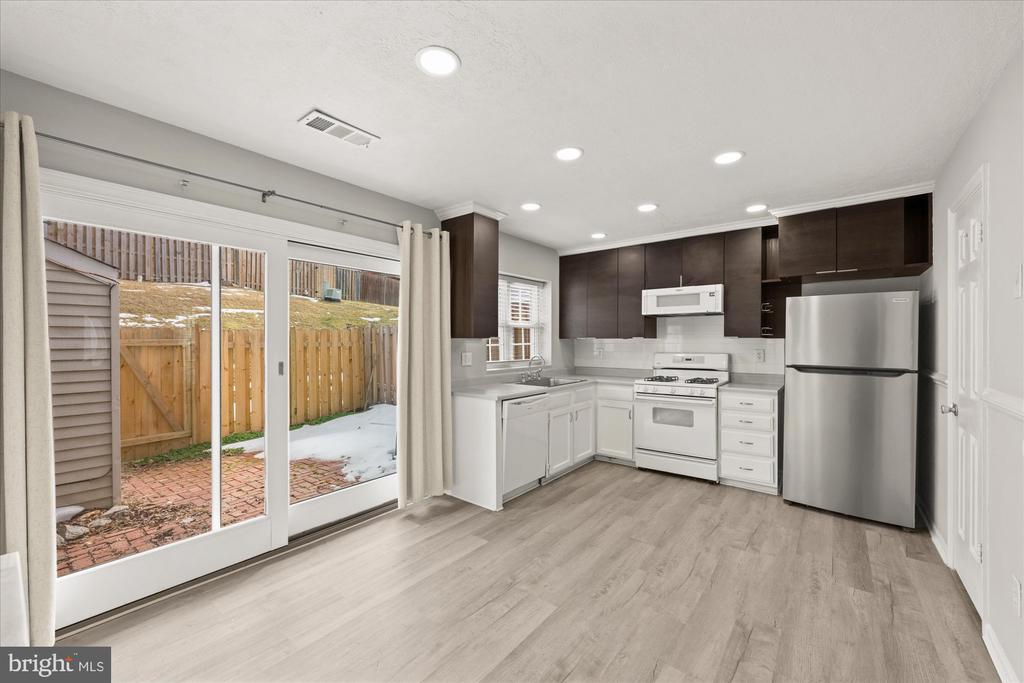12263 GRANADA WAY