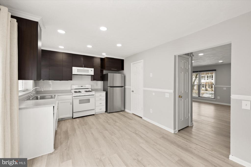 12263 GRANADA WAY