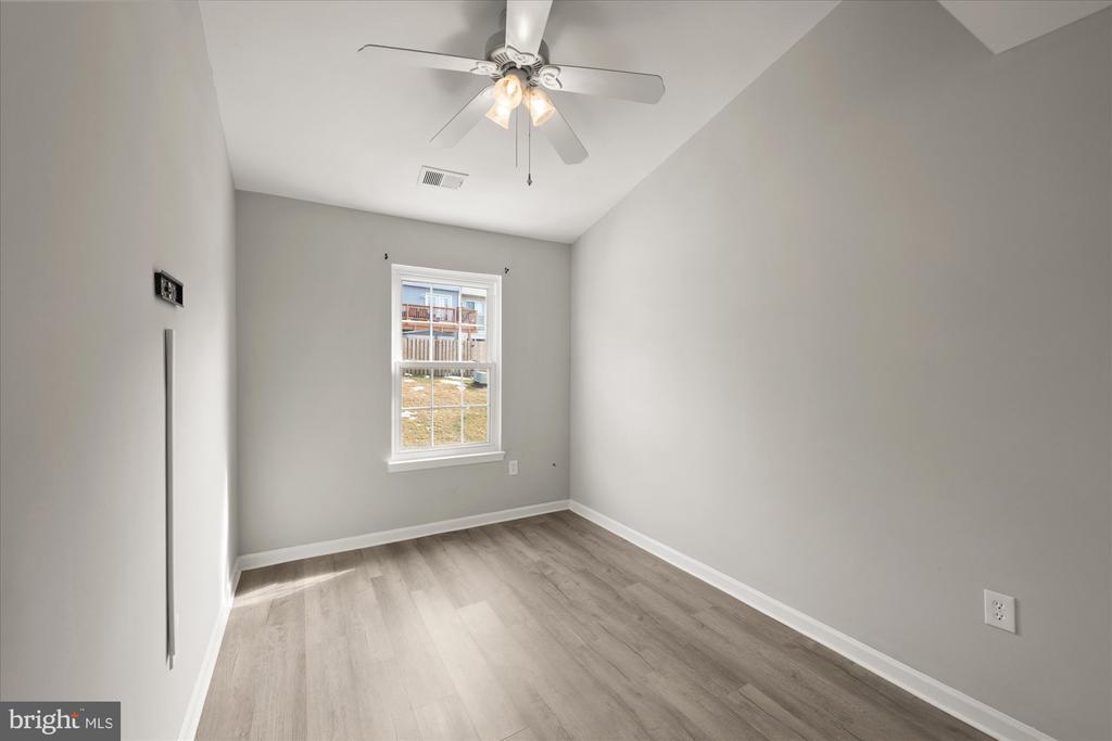 12263 GRANADA WAY