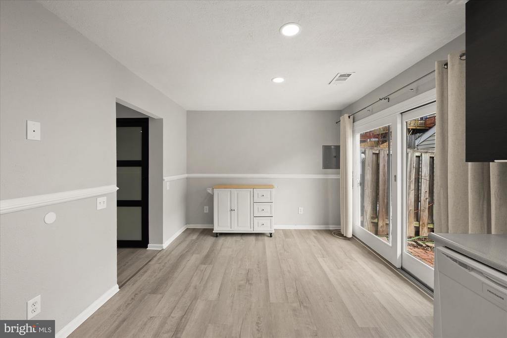 12263 GRANADA WAY