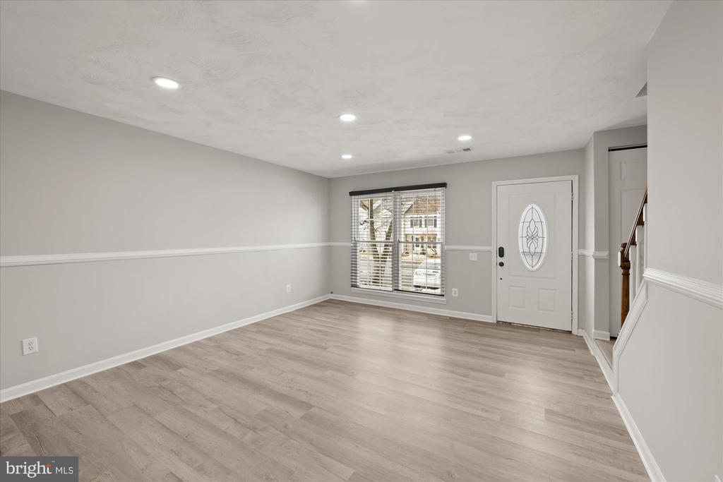 12263 GRANADA WAY