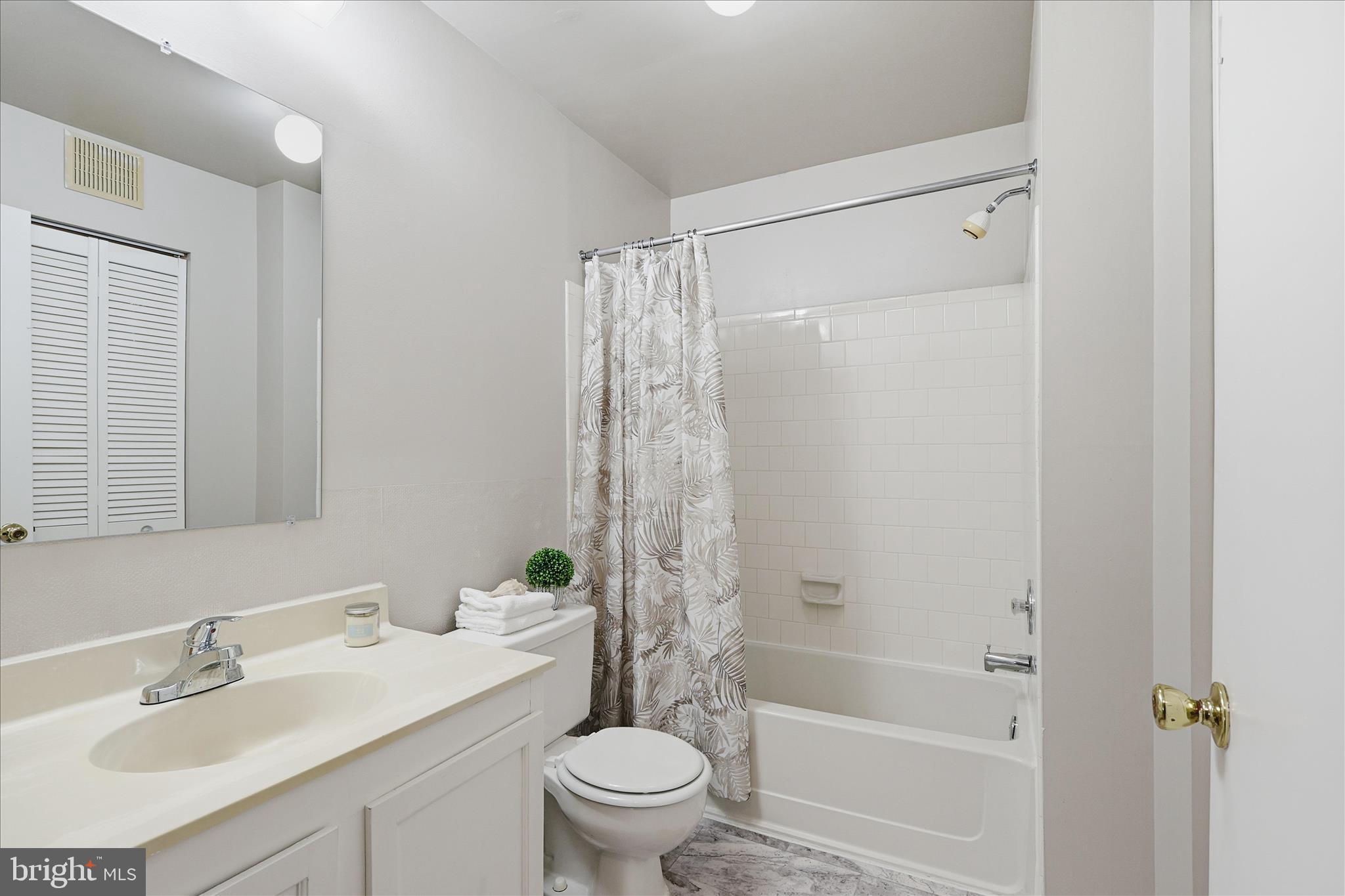 12161 CHAUCER LANE 12161