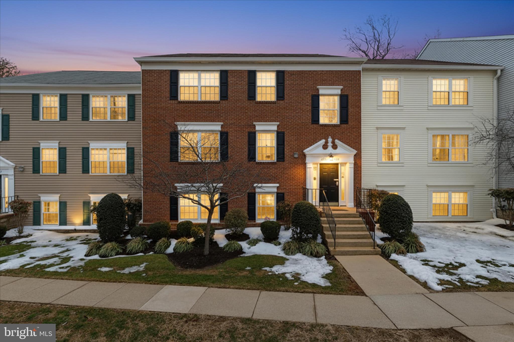 12161 CHAUCER LANE 12161