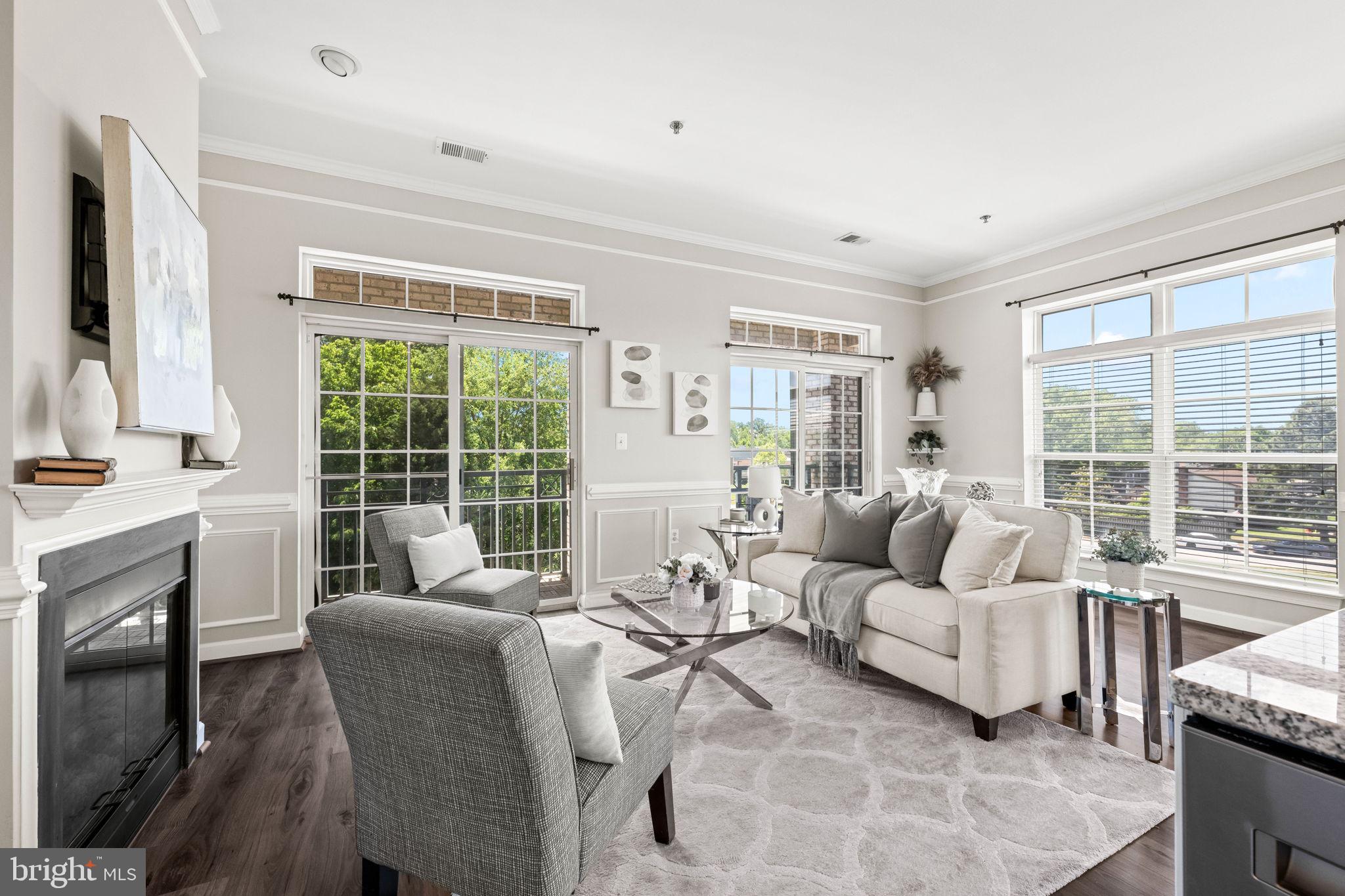 810 BELMONT BAY DRIVE 201