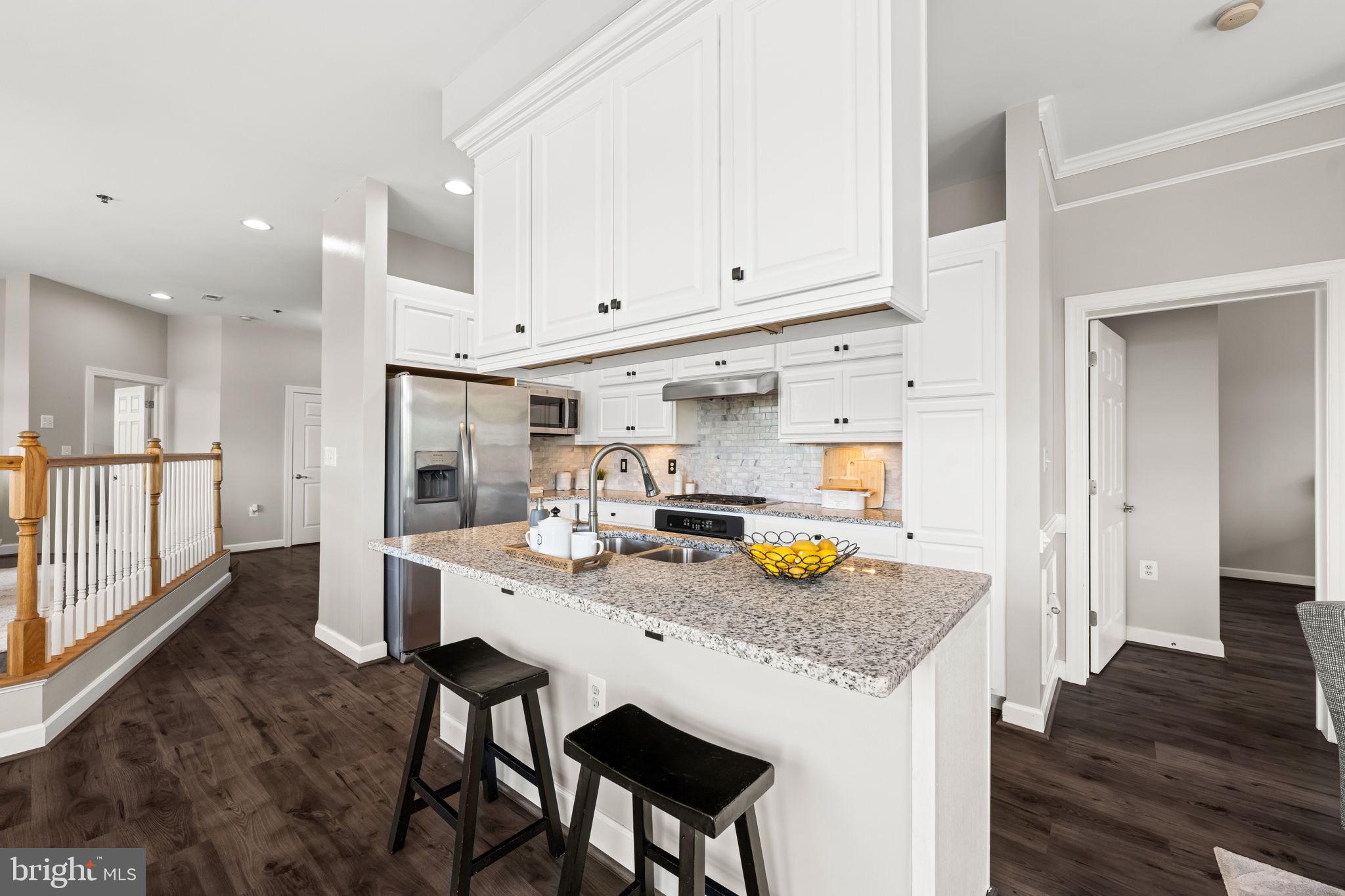 810 BELMONT BAY DRIVE 201