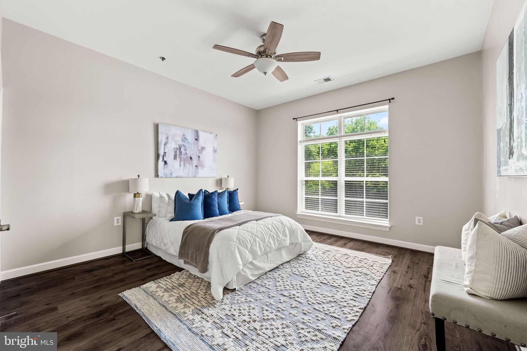 810 BELMONT BAY DRIVE 201