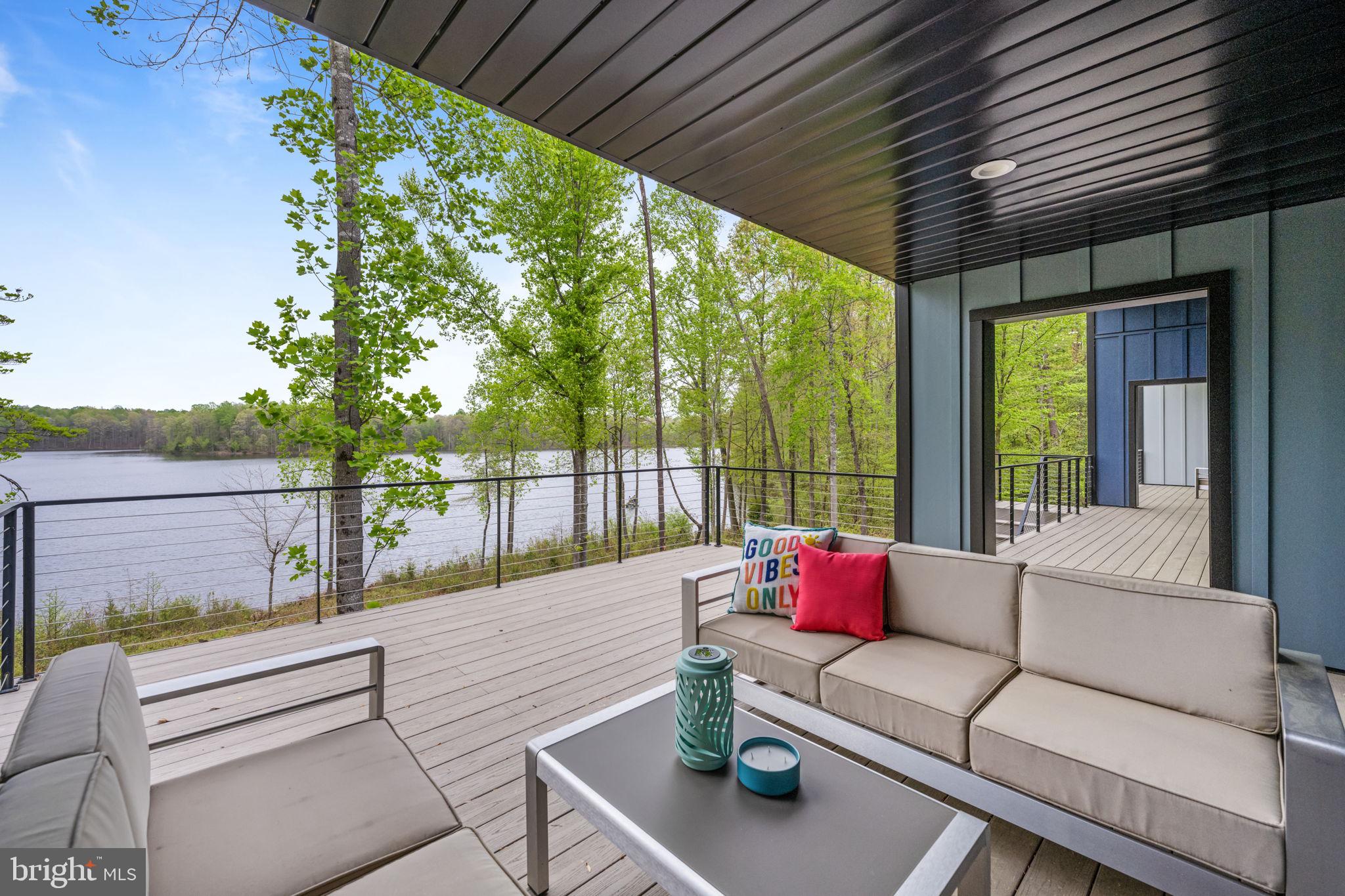 9813 CHESSMANS COURT