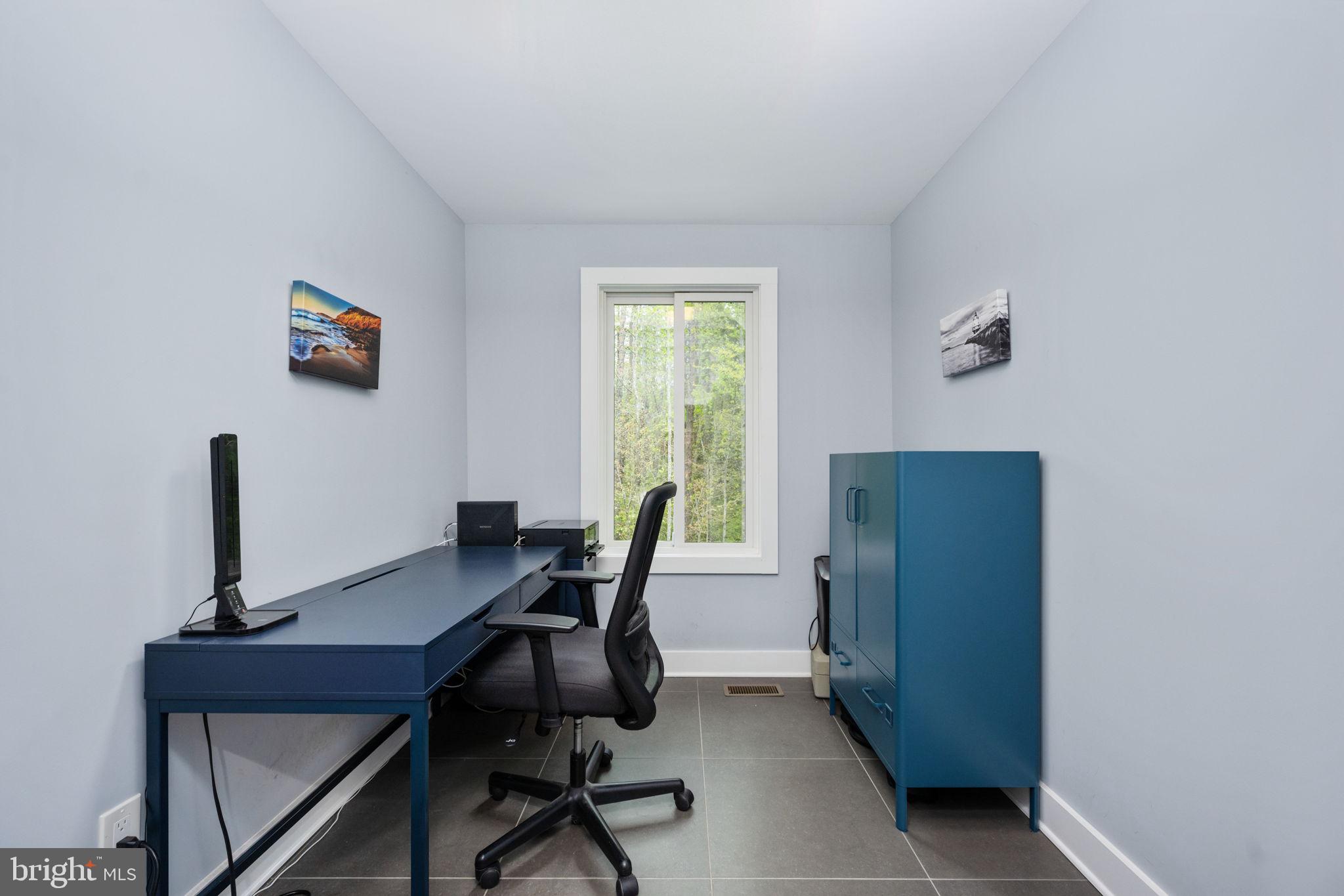 9813 CHESSMANS COURT