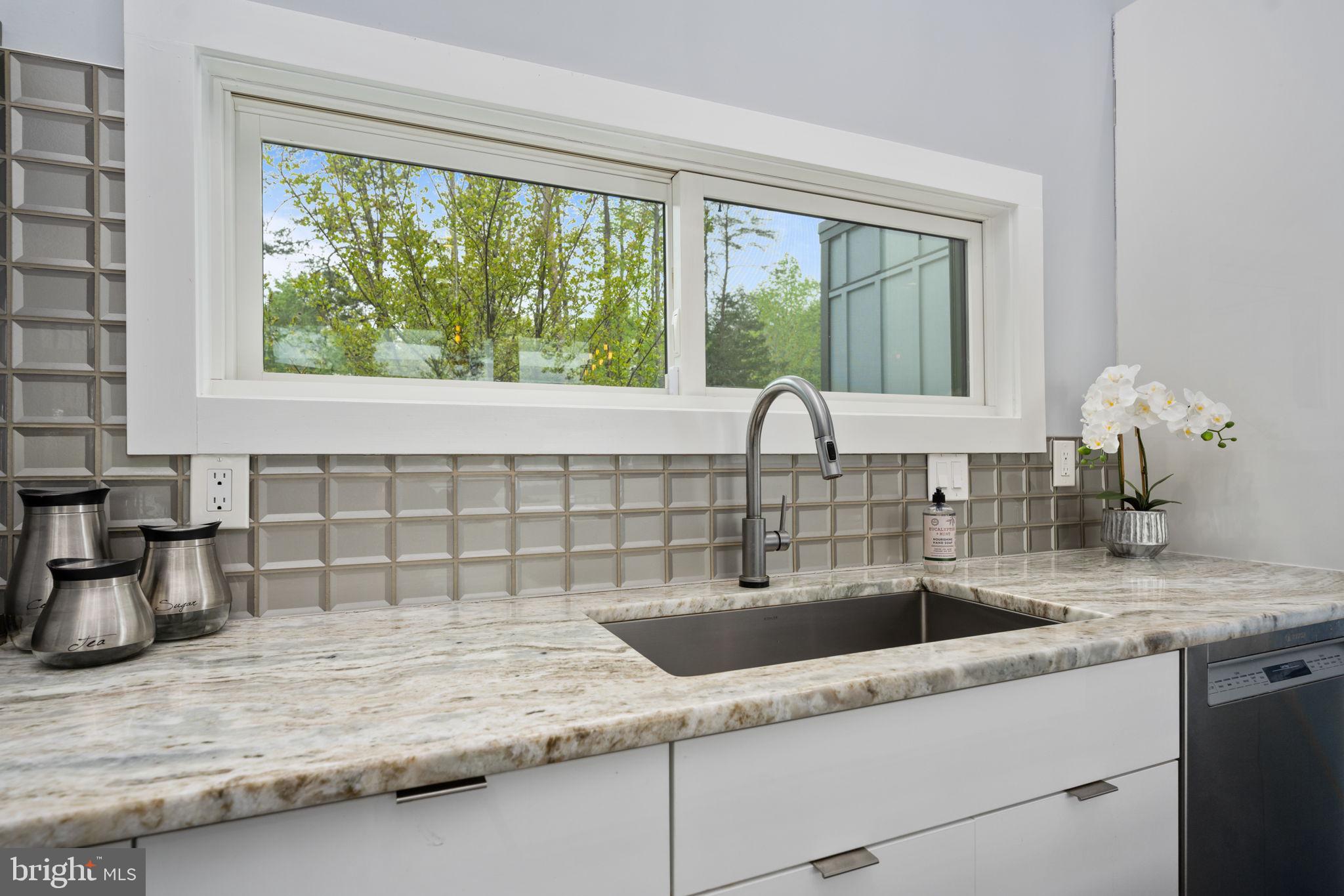 9813 CHESSMANS COURT