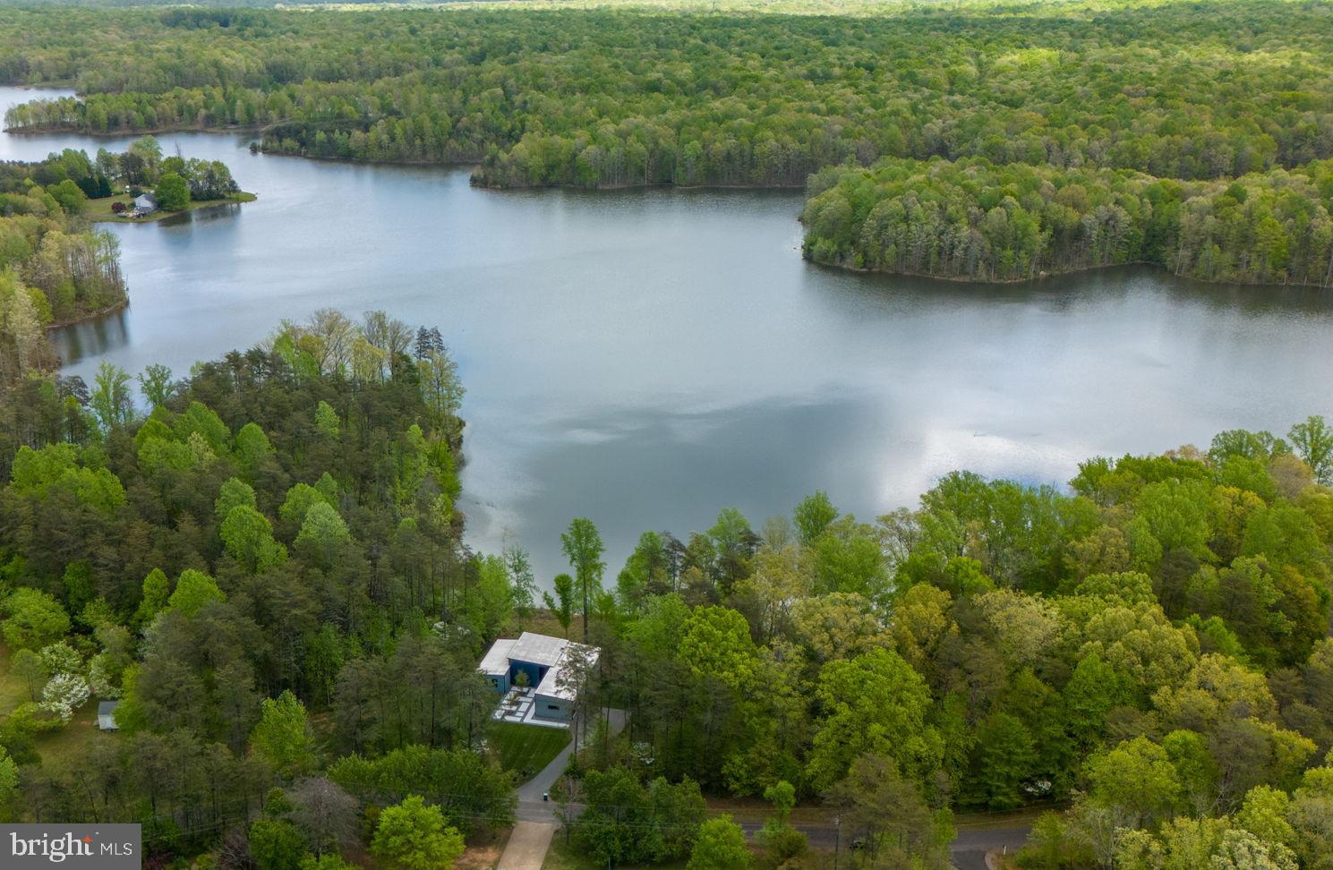 9813 CHESSMANS COURT