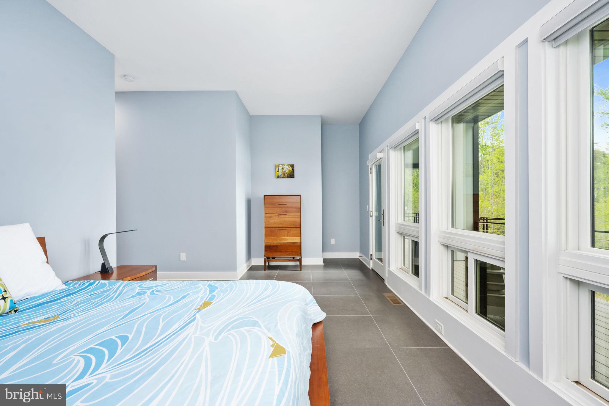 9813 CHESSMANS COURT