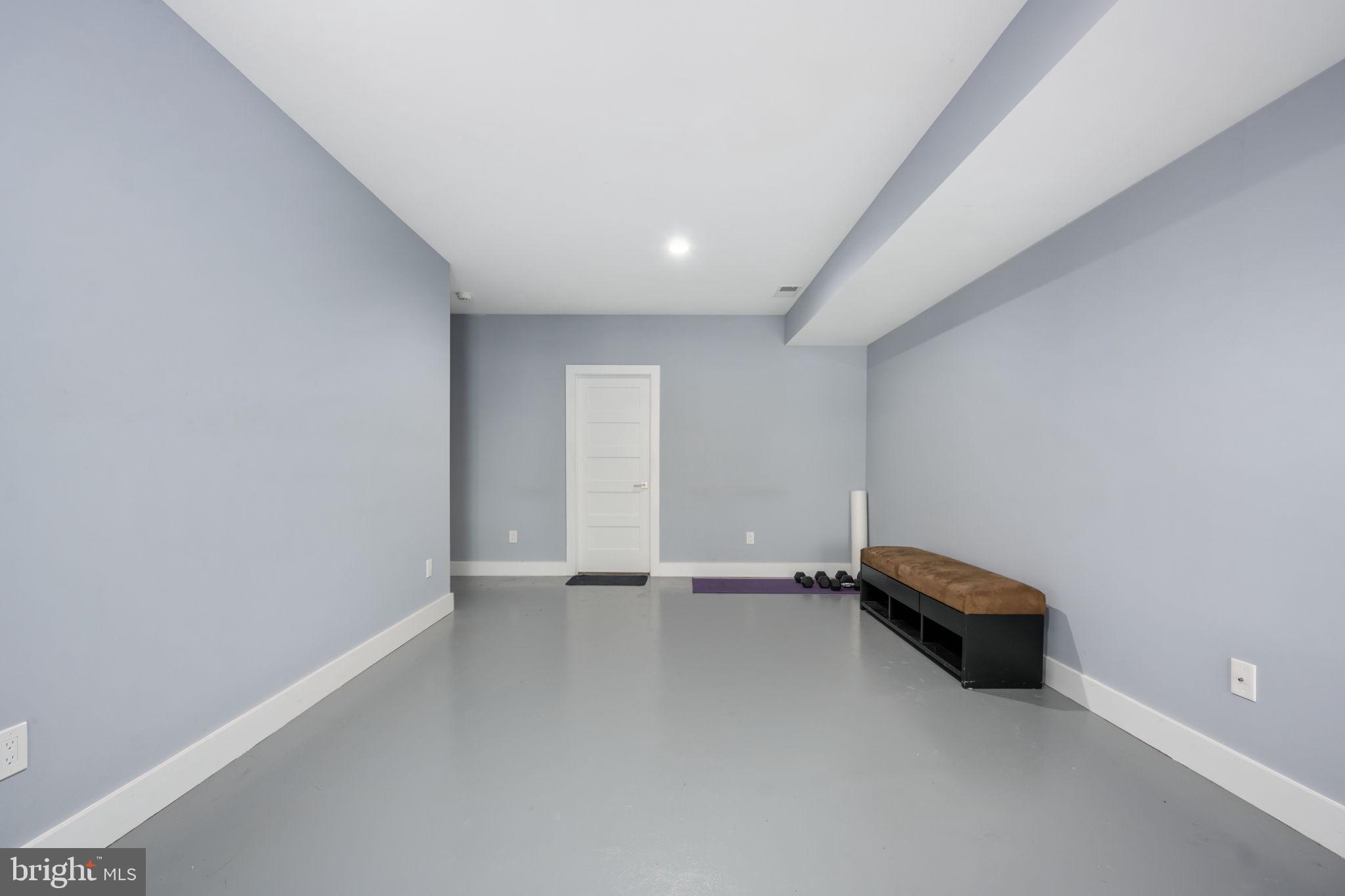 9813 CHESSMANS COURT