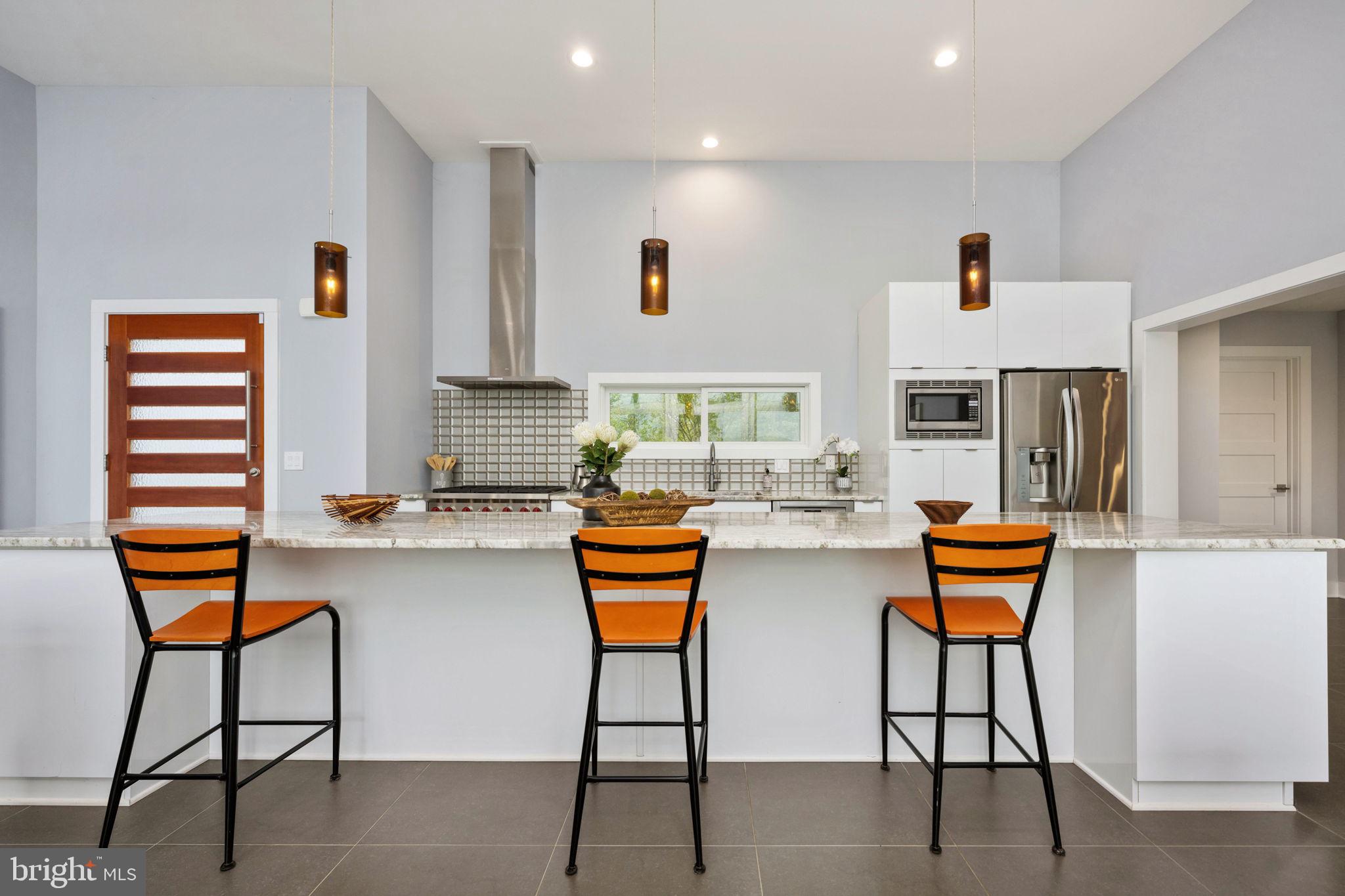 9813 CHESSMANS COURT