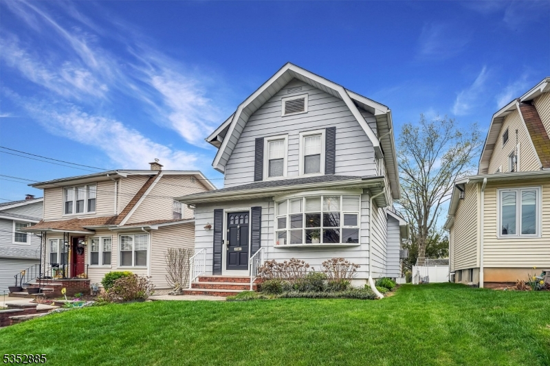 125 Highfield Ln