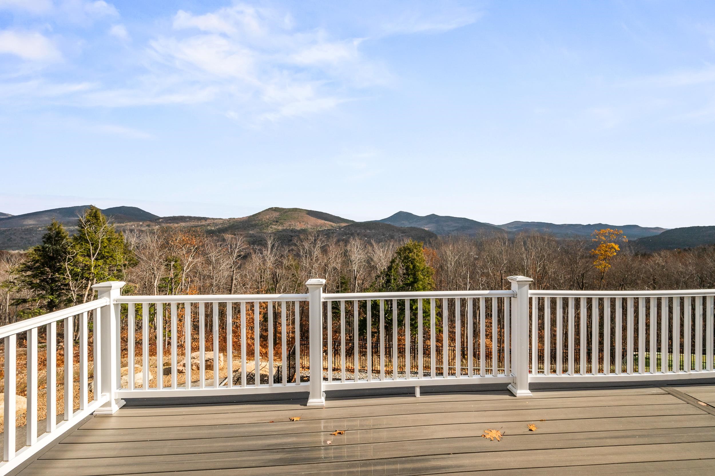 24 North Ledge Road