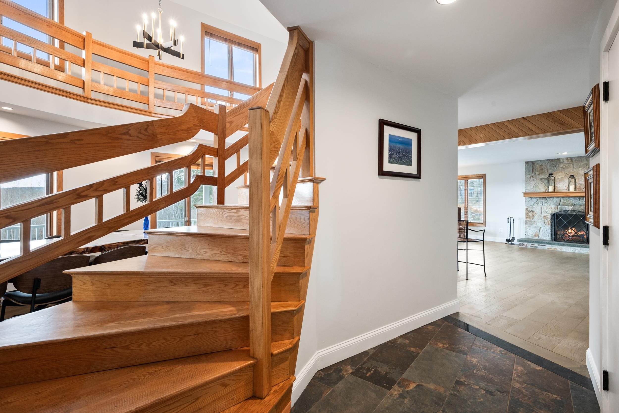 24 North Ledge Road
