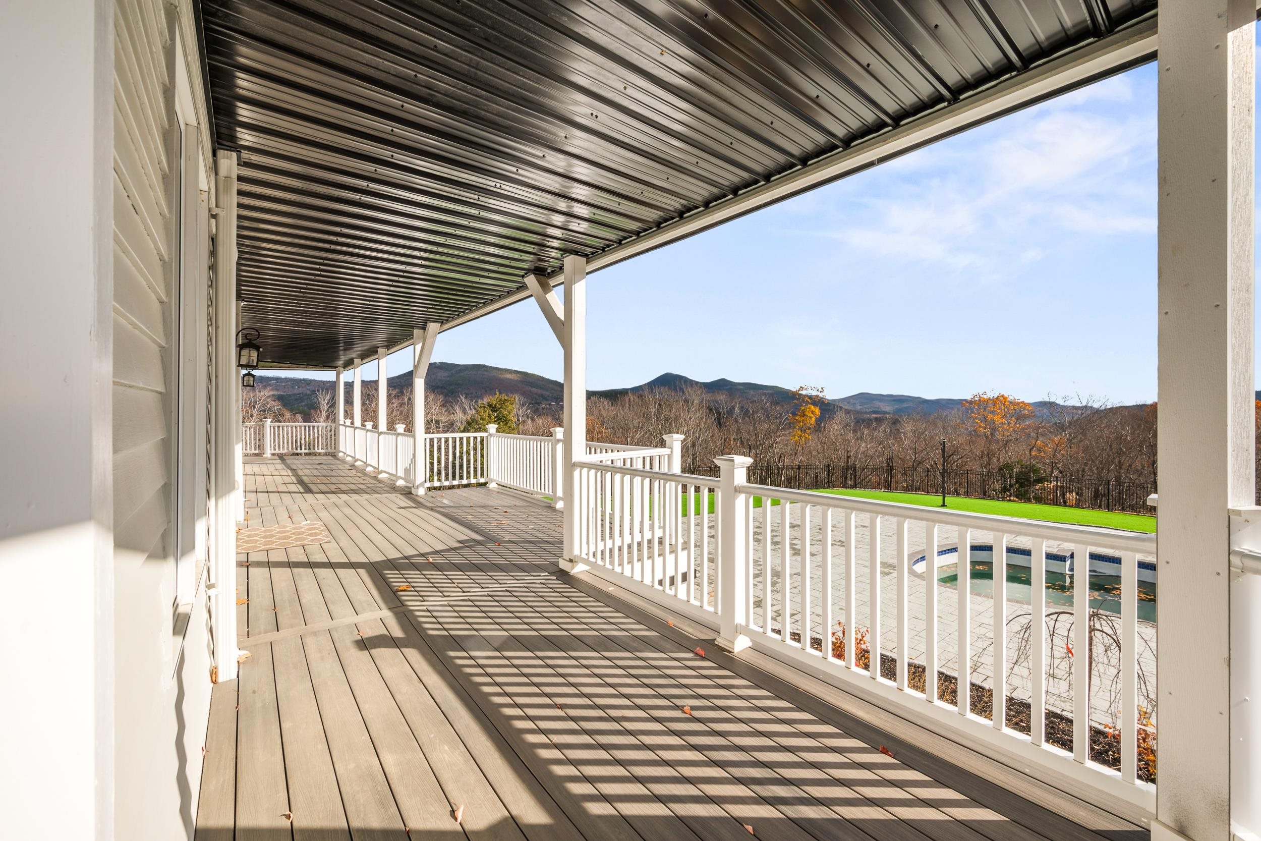 24 North Ledge Road