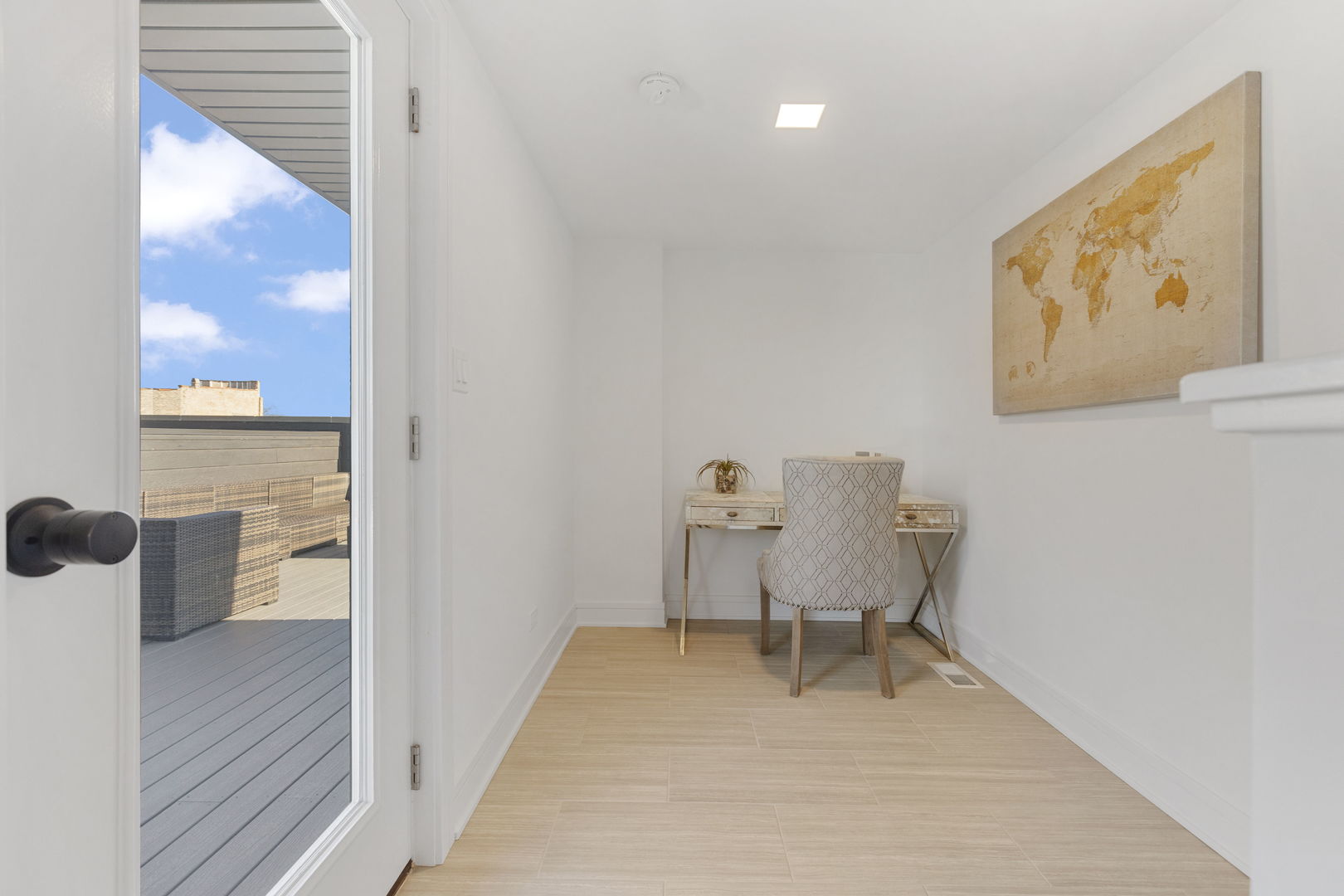 336 E Pershing Road