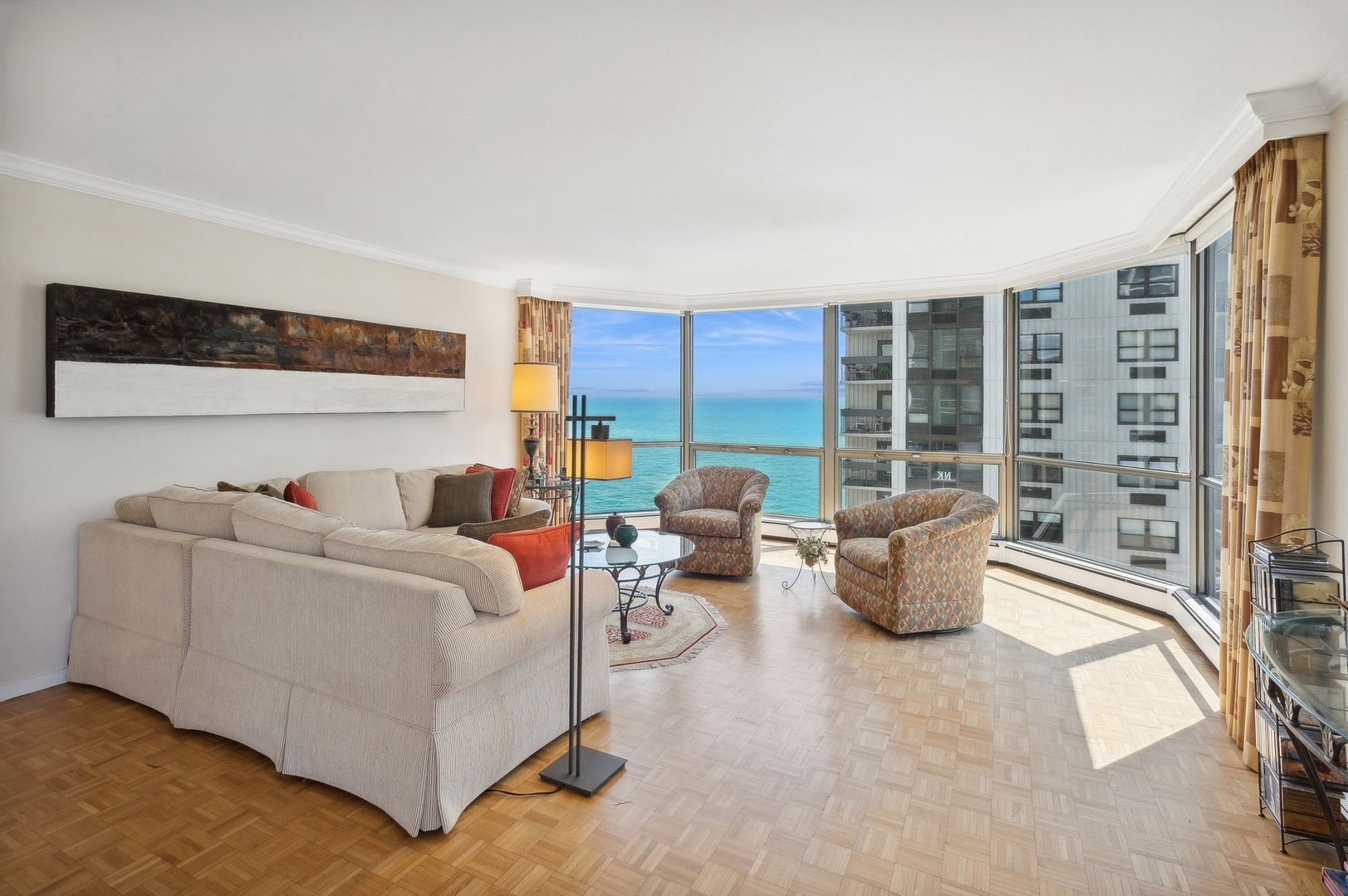1310 N Ritchie Court Unit: 20C