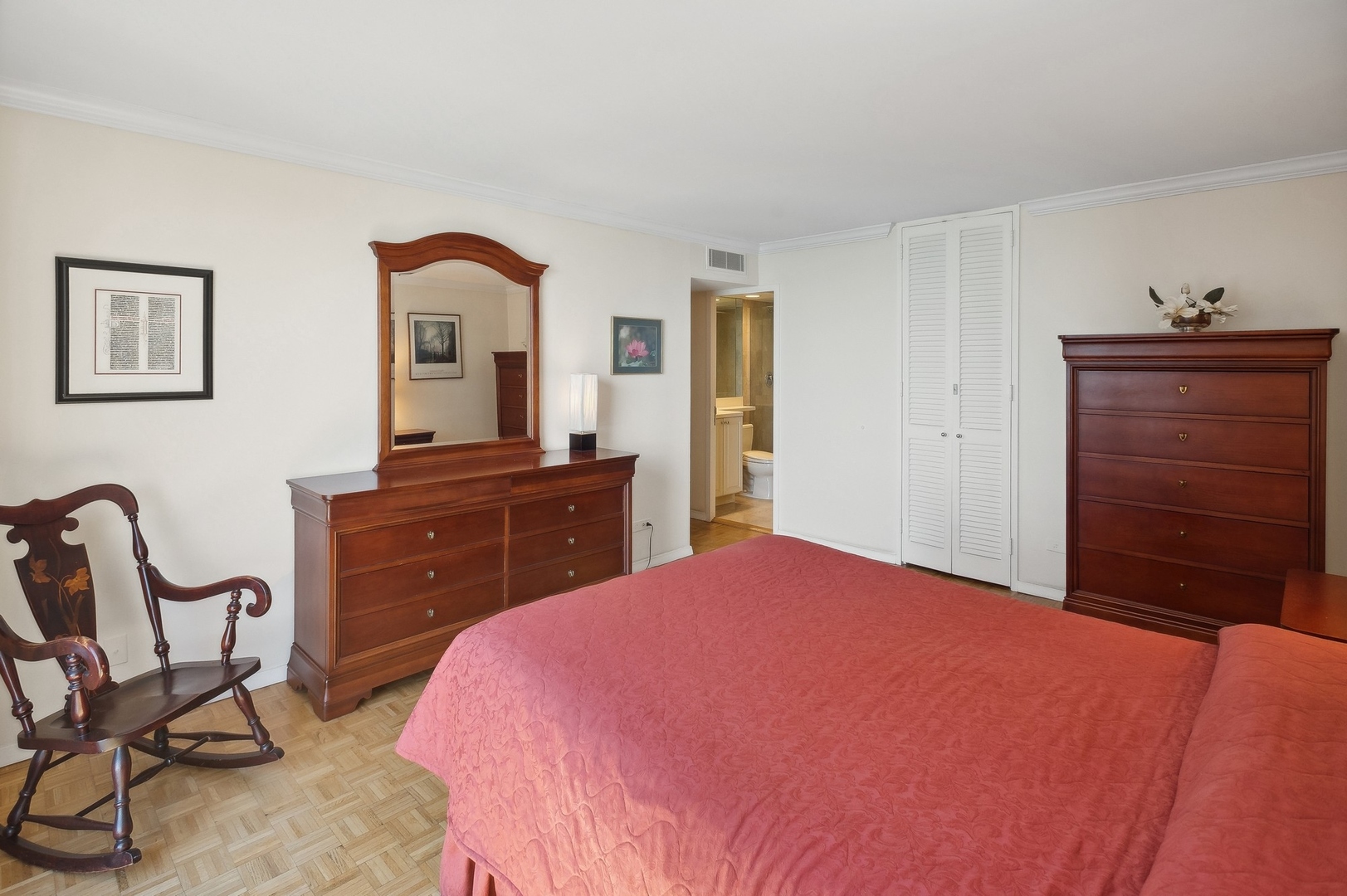 1310 N Ritchie Court Unit: 20C