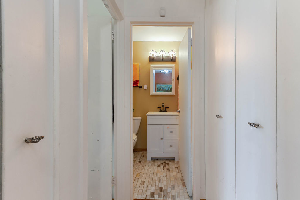 4850 S Lake Park Avenue Unit: 804